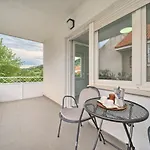 Adriatic Retreat Meje, 4 Min Walk To The Apartman