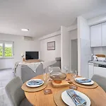 Apartman Adriatic Retreat Meje, 4 Min Walk To The