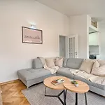 Adriatic Retreat Meje, 4 Min Walk To The Apartman Split