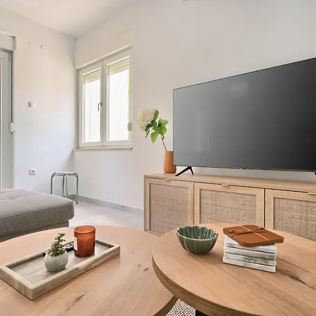 アパート Adriatic Retreat Meje, 4 Min Walk To The スプリト