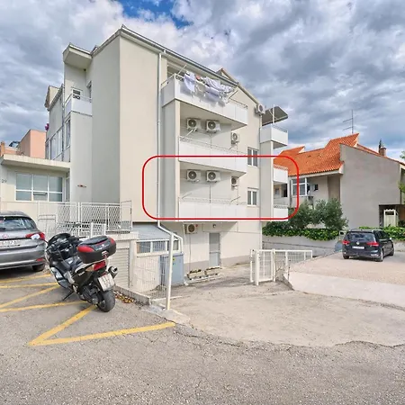 Adriatic Retreat Meje, 4 Min Walk To The アパート スプリト