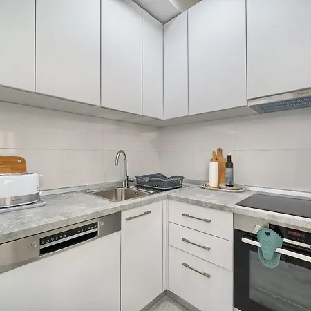 アパート Adriatic Retreat Meje, 4 Min Walk To The スプリト